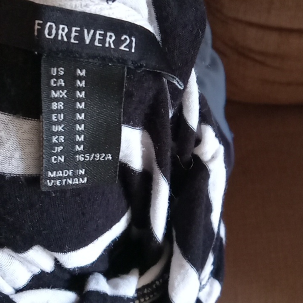 Light hoodie - Picture 3 of 3
